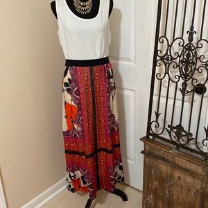 NWOT Chico's Skirt Size 1 (regular size Medium)